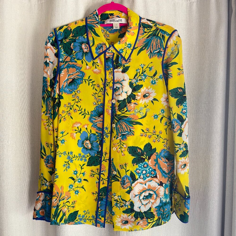 Diane Von Furstenberg // Silk Blouse